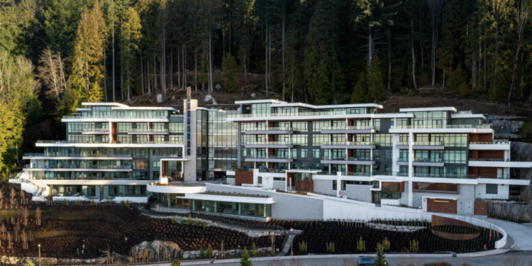 Effortless Outdoor Maintenance: How to Keep Your Business Exterior Looking Great